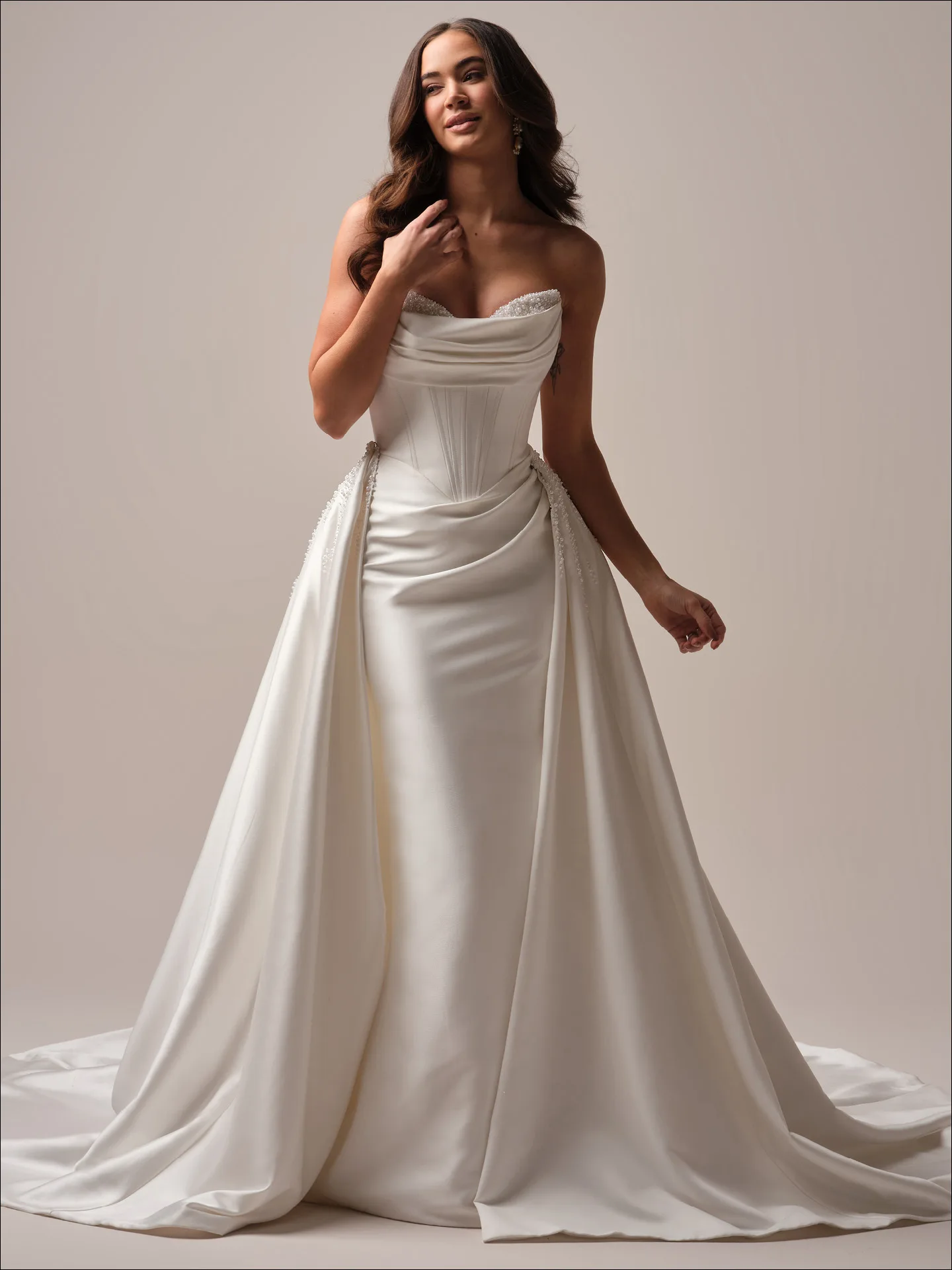 Maggie-Sottero-Melissa-Fit-and-Flare-Wedding-Dress-25MS890A01-Alt54-IV002